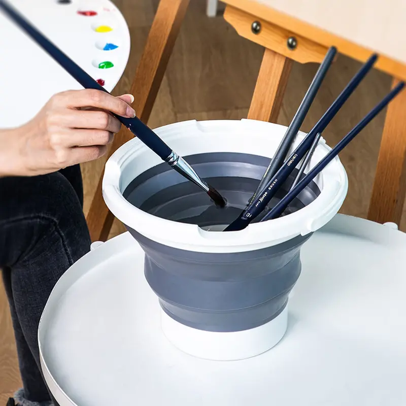 2.7-Liter Brush Cleaning Bucket For Painters 1