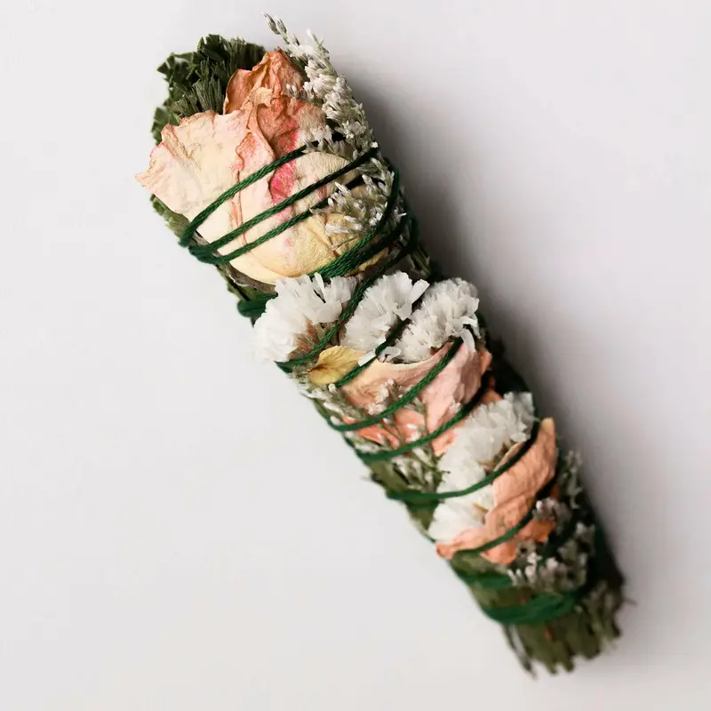 Among The Flowers Organic Floral Smudge Wands – Hand-Tied Dried Botanical Bundles 1