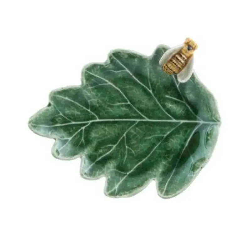 Bordallo Pinheiro Countryside Leaves: Oak Leaf Tableware With Bee Accent 1