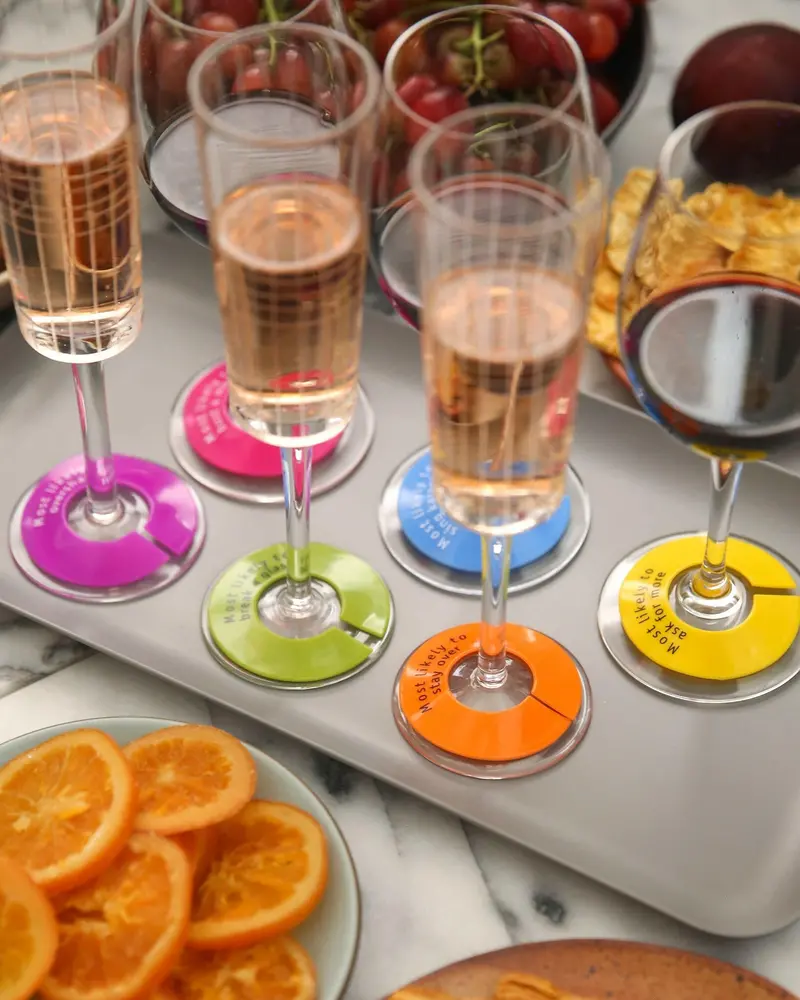 Capabunga Stemmed Wine Glass Markers – Reusable Silicone Identifiers For Parties 1