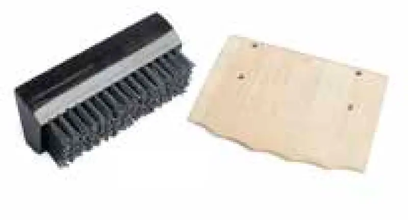Charcoal Companion Dual-Action Grill Brush Head For Safe-Scrape & Scrub Cleaning 1