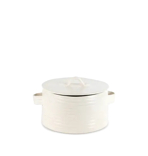 Classic Stainless Steel Saucepan With Lid 1