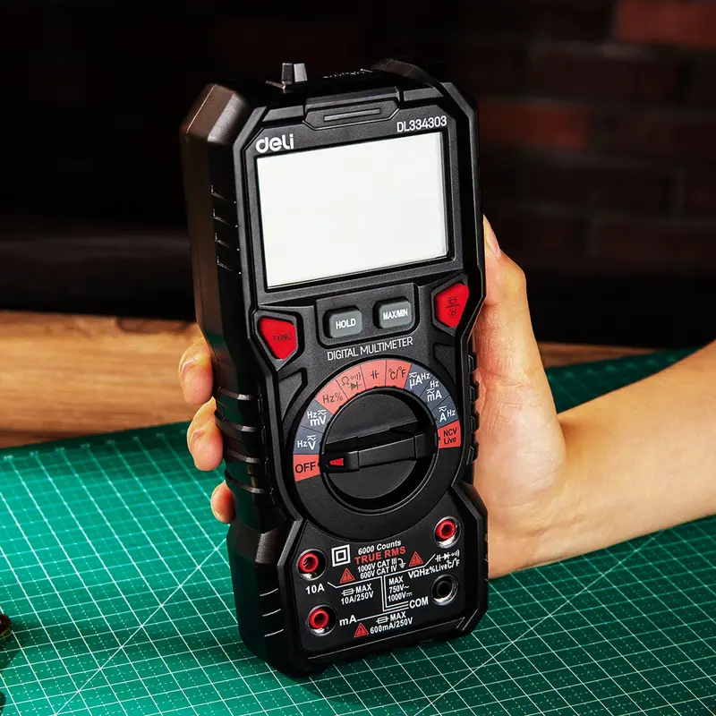 Digital Multimeter With Auto-Ranging 1