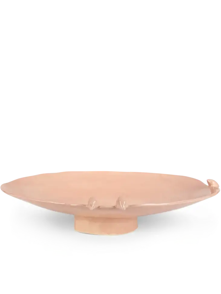 Elevated Flat Round Display Tray On Stand 1