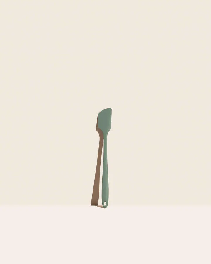Gir Skinny Spatula – Sage Green, Heat-Safe Silicone 1