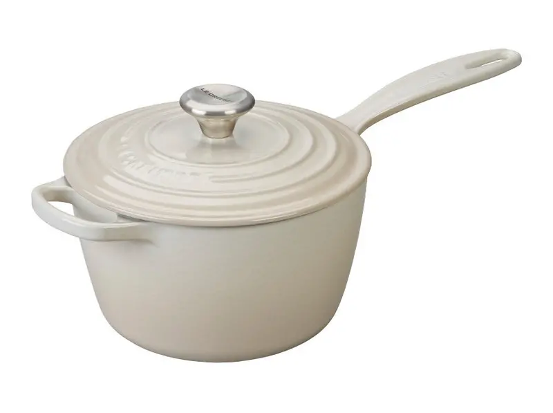 Le Creuset Signature Enameled Cast Iron Saucepan – 2.25 Quarts 1