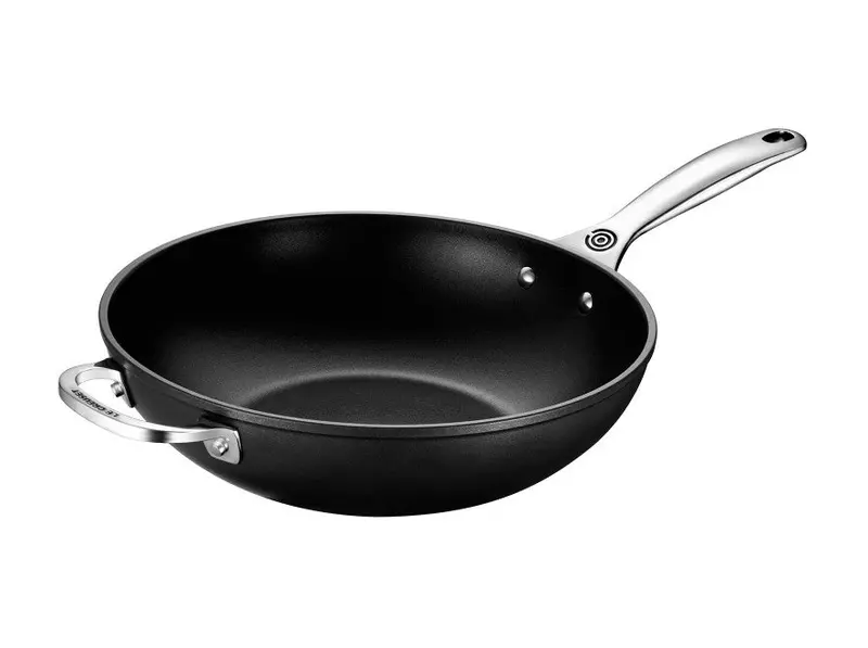 Le Creuset Toughened Nonstick Pro 12-Inch Stir-Fry Wok-Style Pan 1