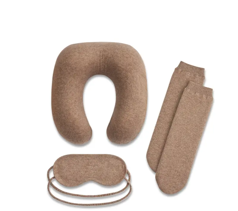 Luxury Travel Set – 5-Piece 100% Cashmere Collection 1