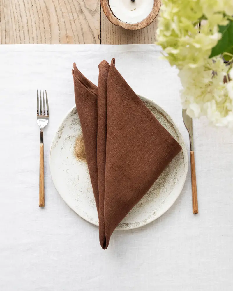 Magic Linen Chocolate Brown Linen Napkin Set – 2 Count 1