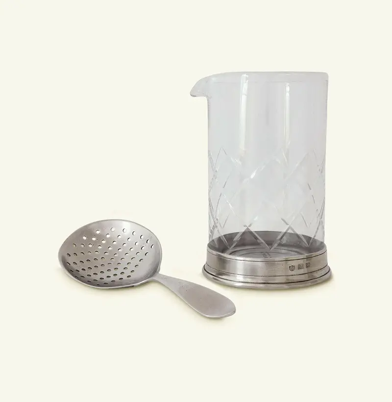 Match Bar Set: Mixing Glass With Built-In Cocktail Strainer 1