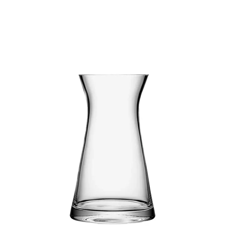 Mixed-Bouquet Friendly Curved Vase 1