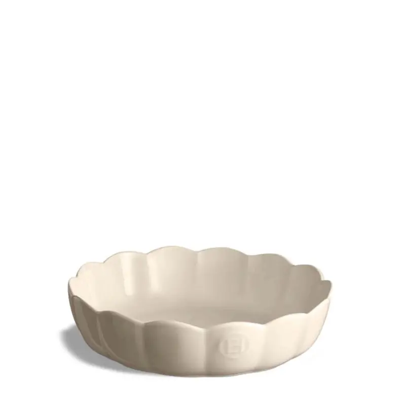 Non-Stick Round Cake Pan With Even Heat Distribution 1