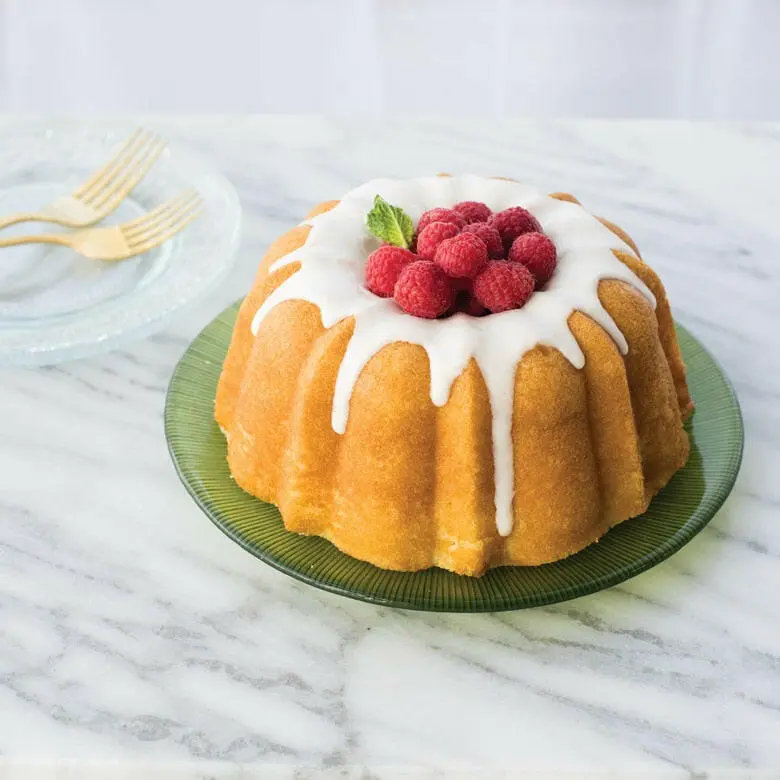 Nordic Ware 6-Cup Anniversary Bundt Pan 1