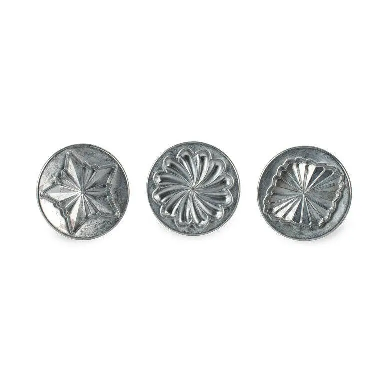 Nordic Ware Pretty Pleated Cookie Stamps – Vintage-Inspired Baking Tools 1