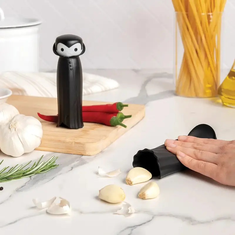 Ototo Drac N' Roll Garlic Clove Peeler 1