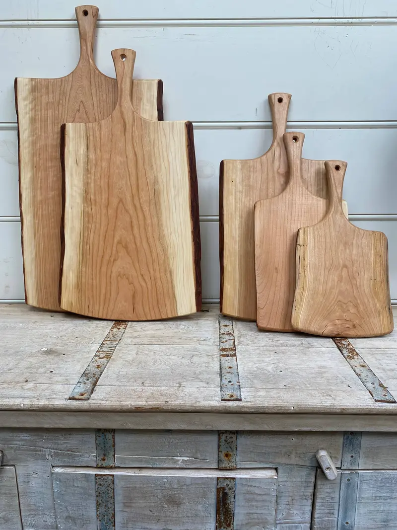 Peterman'S Boards And Bowls | Solid Cherry 18-Inch Serving Board 1