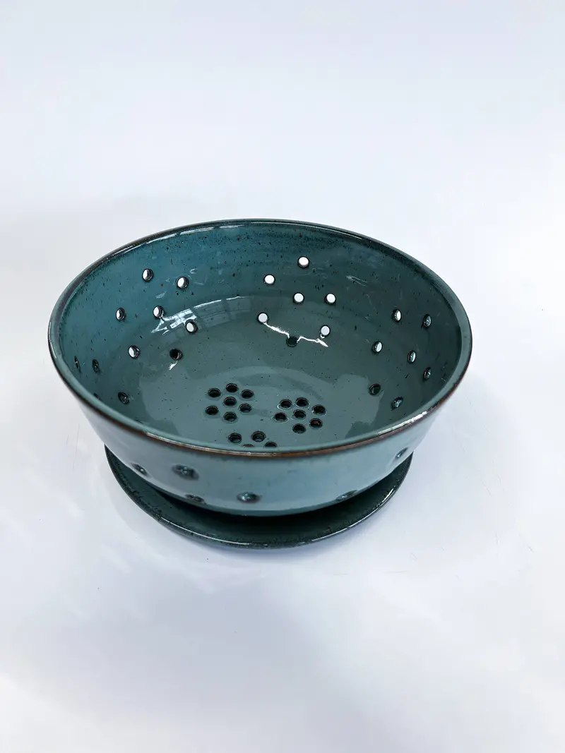 Rachaelpots Large Berry Bowl With Matching Dish – Deep Navy 1