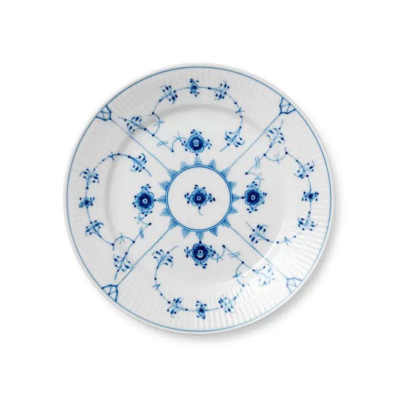 Royal Copenhagen Blue Fluted Plain Dinner Plate (22 Cm) 1