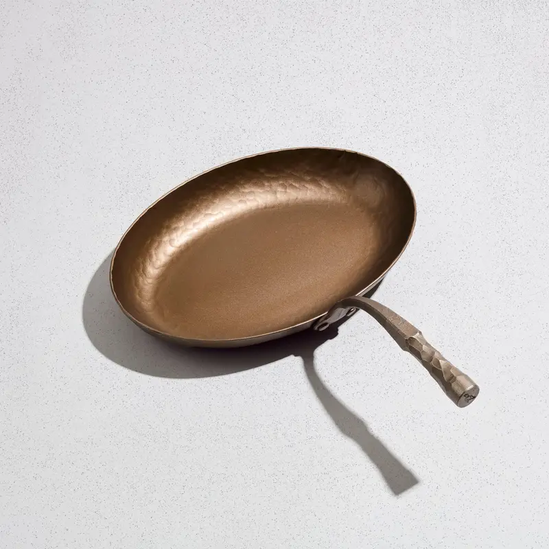 Smithey Fish Skillet – Enameled Cast Iron, Precision-Crafted For Delicate Proteins 1
