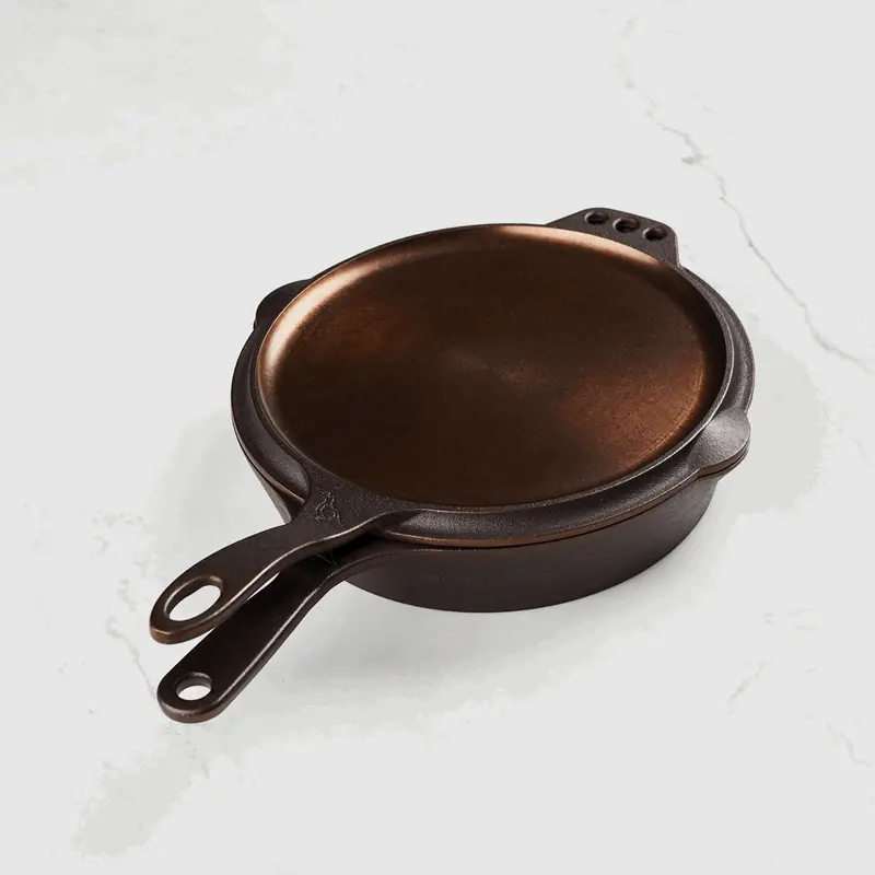 Smithey Ironware No. 10 Cast Iron Skillet & Cover Set 1