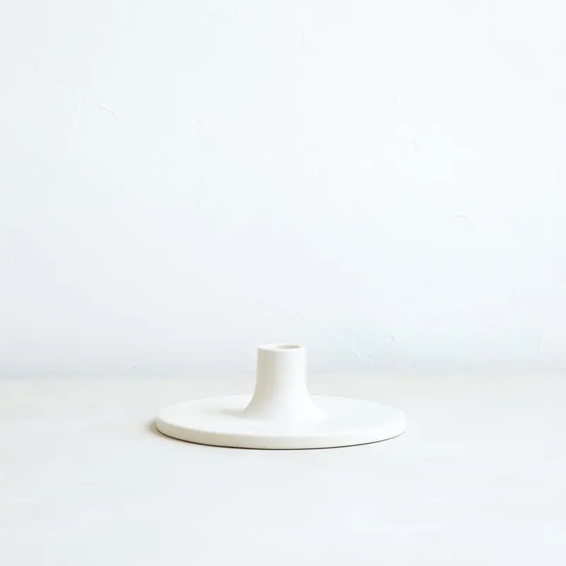 The Floral Society Wide Candle Holder – Matte White 1